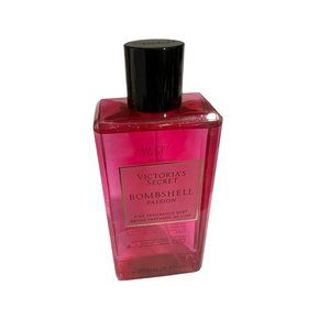 Victorias Secret Fine Fragrance Mist Bombshell Passion 8.4 fl oz New